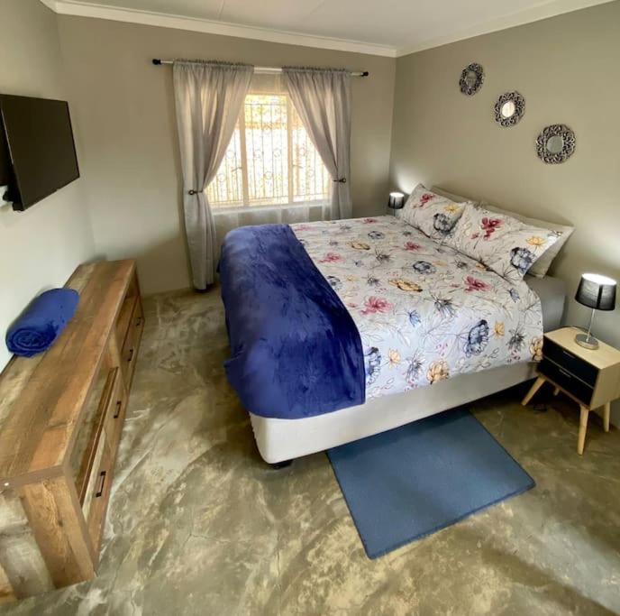 קיטמנשופ Stellies Accommodation - Room 1 מראה חיצוני תמונה